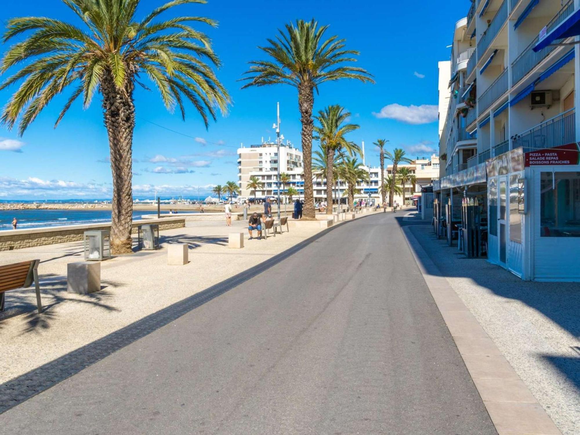3 Pieces Climatise Avec Terrasse, Parking Prive, A 100M De La Plage, 7 Couchages - Fr-1-307-148 Le Grau-du-Roi Exterior foto